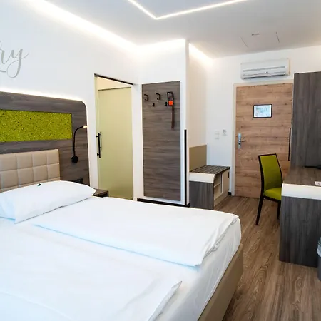 Feichtinger 4* Graz