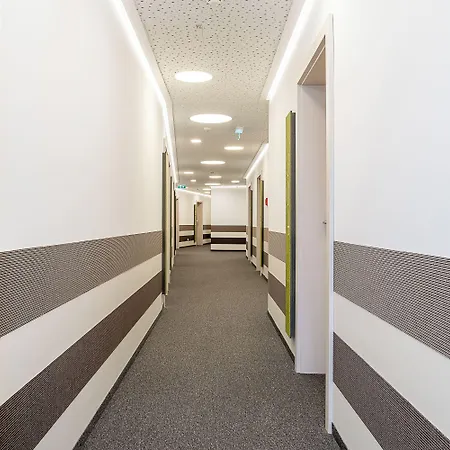 Feichtinger 4*