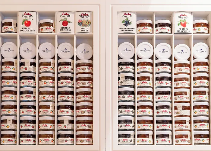 Feichtinger فندق 4*